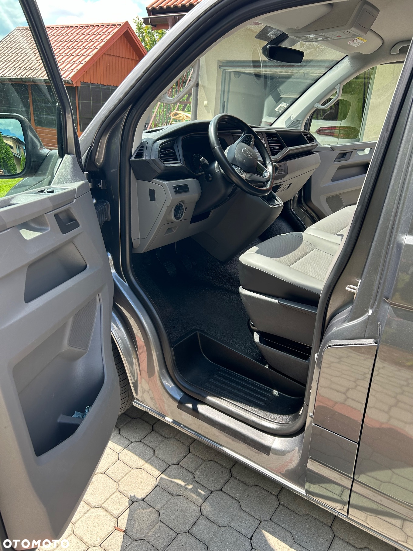Volkswagen Transporter - 12