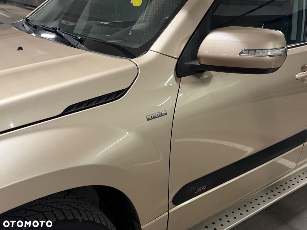 Suzuki Grand Vitara 1.9 DDiS De Luxe EU5 - 32