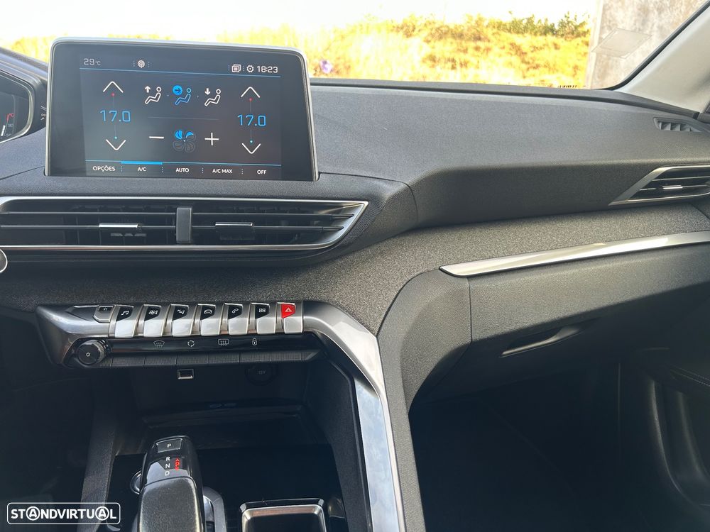 Peugeot 3008 BlueHDi 120 EAT6 Stop & Start Allure - 24
