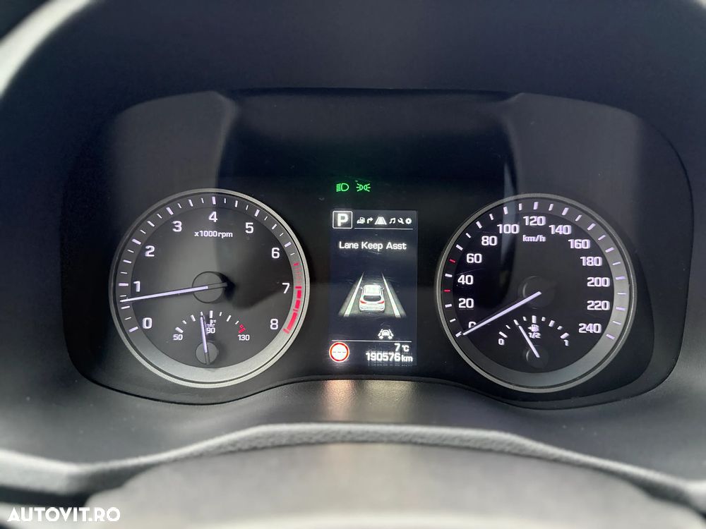 Hyundai Tucson 1.6 GDI 4WD DCT Premium - 21