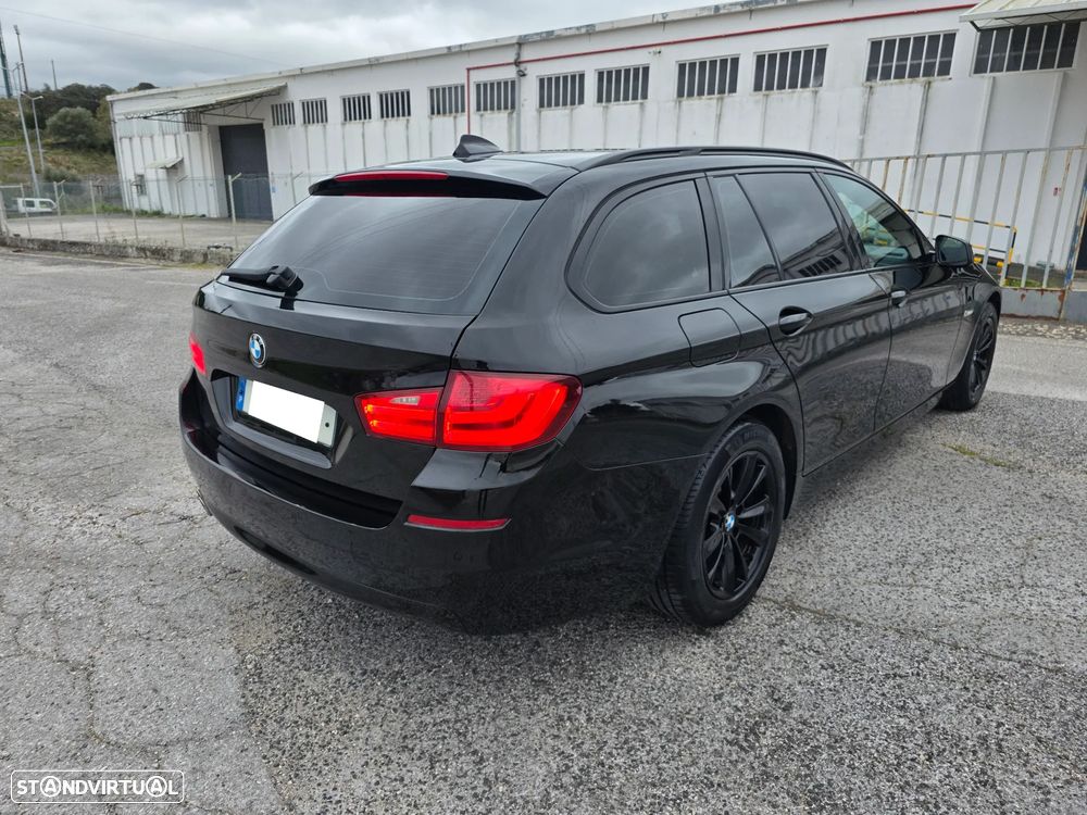BMW 520 d Exclusive Auto 129g - 3