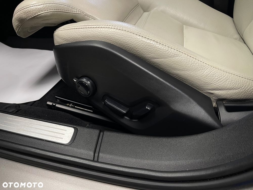 Volvo V60 D4 Inscription - 21
