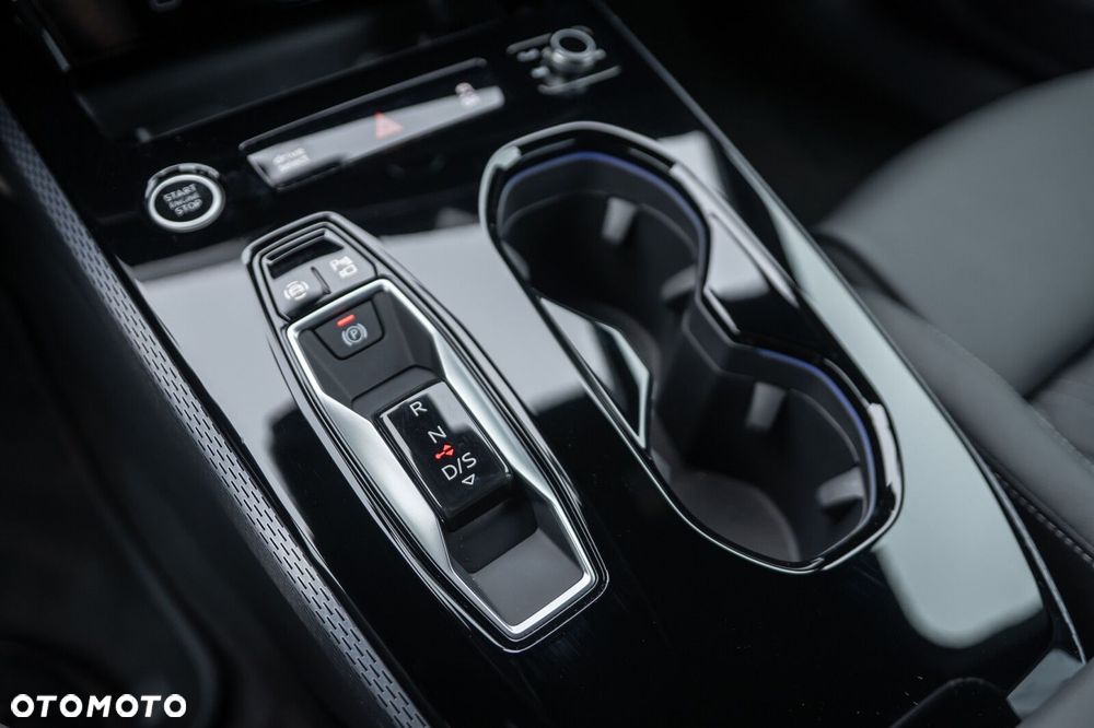 Audi A5 Avant TDI mHEV Quattro S tronic - 31