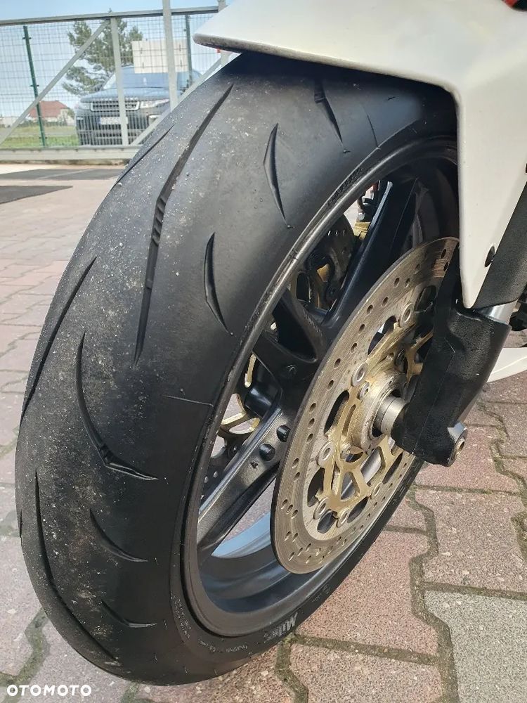 Triumph Speed Triple - 11