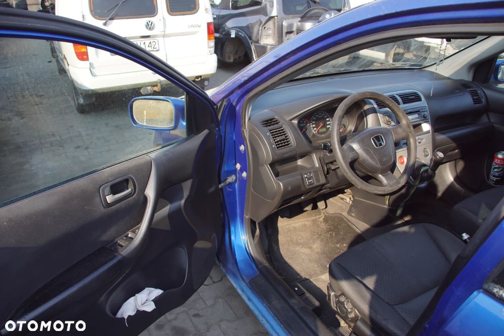 Auto na części - Honda Civic VII 1.7 CTDI 100 KM 4EE2 61MD4 B520P 2002R Silnik Skrzynia Drzwi Maska Błotnik Zderzak Klapa Lampa Lusterko Klamka Szyba Deska Kokpit Sterownik Moduł Czujnik Licznik Panel Kierownica - 7