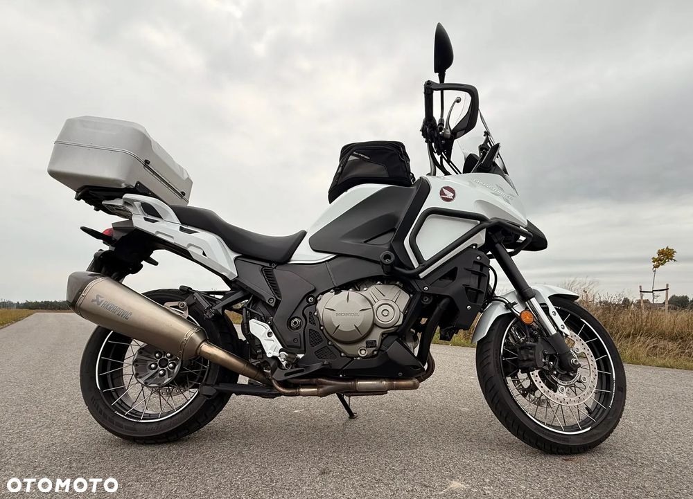 Honda VFR - 1