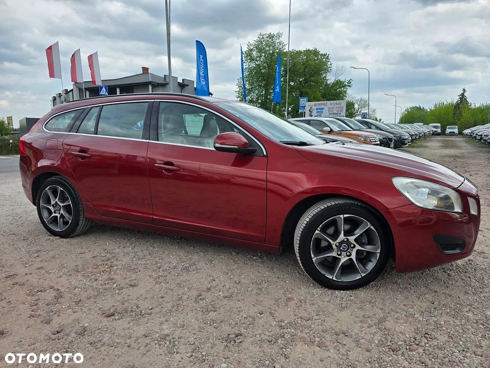 Volvo V60 D3 Momentum - 5