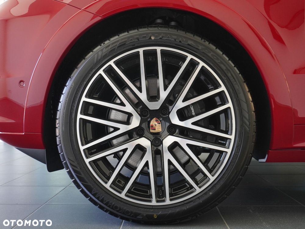 Porsche Cayenne E-Hybrid PHEV Black Edition - 11