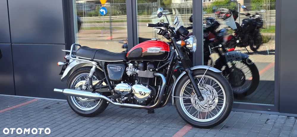 Triumph Bonneville - 3