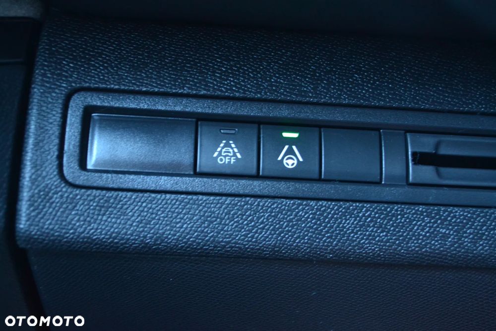 Peugeot 5008 - 33
