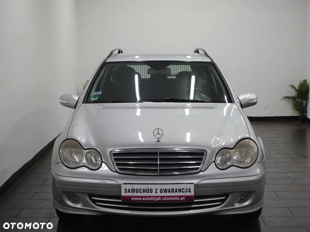 Mercedes-Benz Klasa C 220 CDI Classic - 12