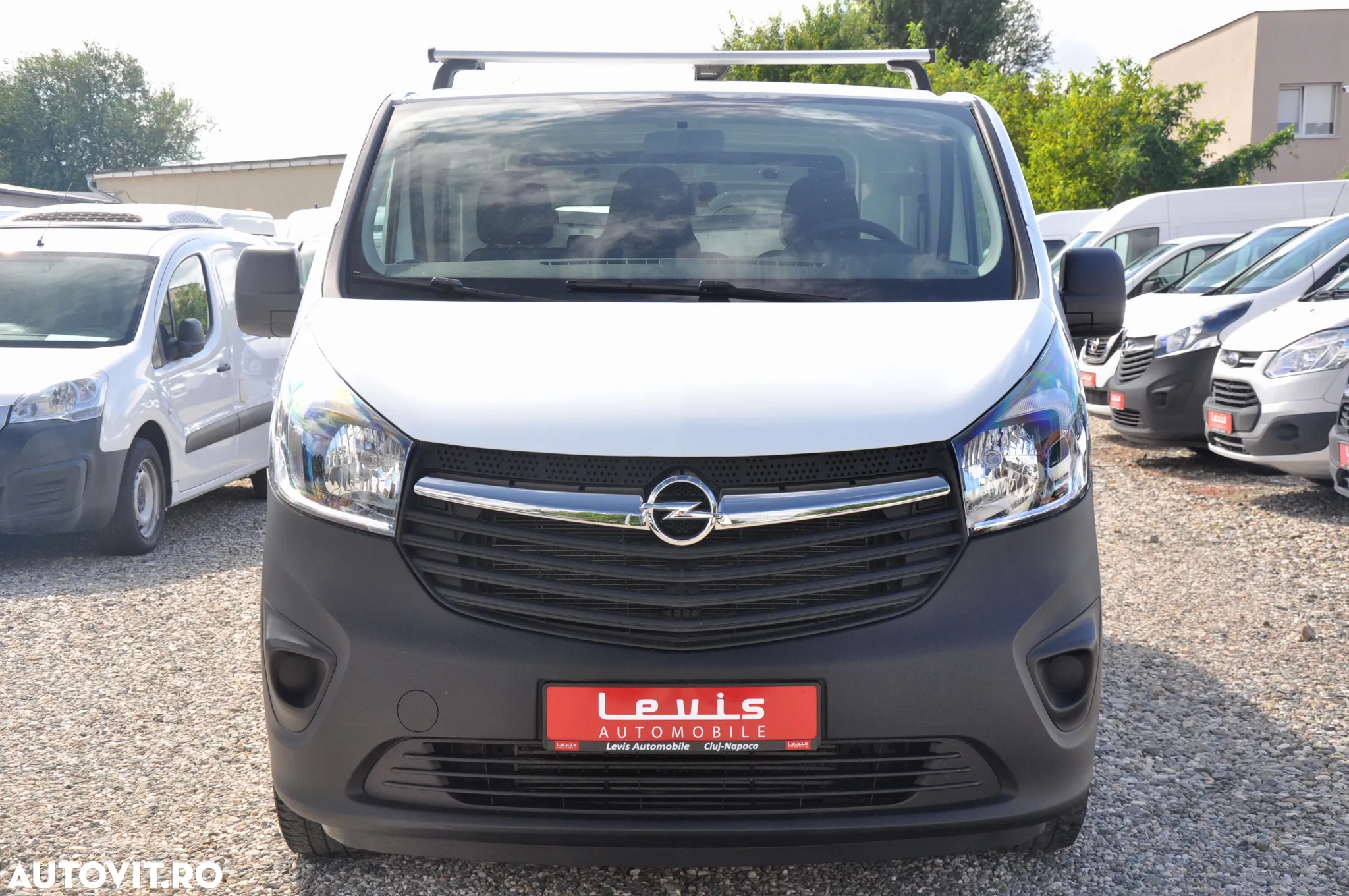 Opel Vivaro L2H1 Van - 2