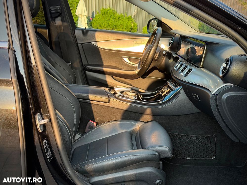Mercedes-Benz E 220 d 9G-TRONIC AMG Line - 25