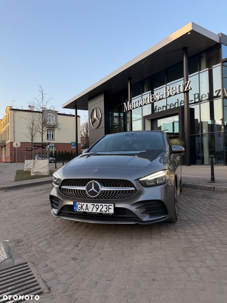 Mercedes-Benz Klasa B 200 AMG Line 7G-DCT