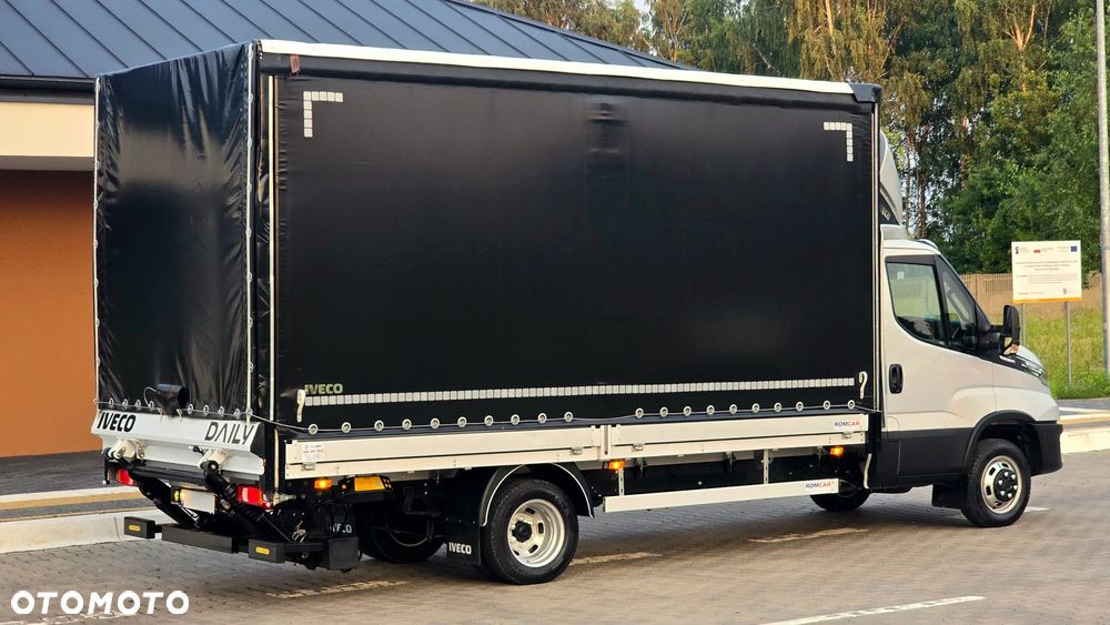 Iveco ❗️❗️DAILY 3.0 180KM 50C18 ❗️❗️WINDA PALFINGER 1000KG / AUTOMAT HI-MATIC / OBUSTRONNA BURTO-FIRANKA 10 PALET / NAWIGACJA / DACH ZSUWANY / TEMPOMAT ADAPTACYJNY / WERSJA WZMOCNIONA / SALON POLSKA / FULL LED / LAKIER METALIK / NOWE OPONY / MAKSYMALNA DOSTĘPNA OPCJA WYPOSAŻENIA❗❗ STAN - JAK NOWY ❗️ - 4