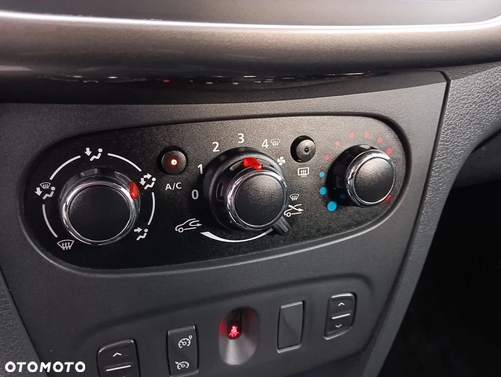 Dacia Sandero Stepway TCe 90 Prestige - 22