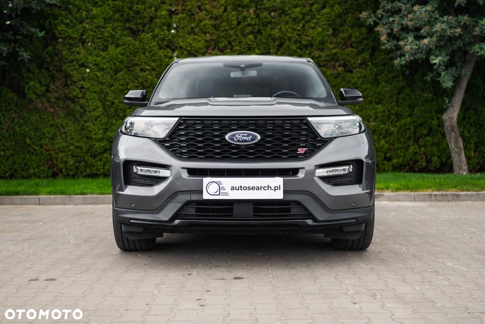 Ford Explorer - 3