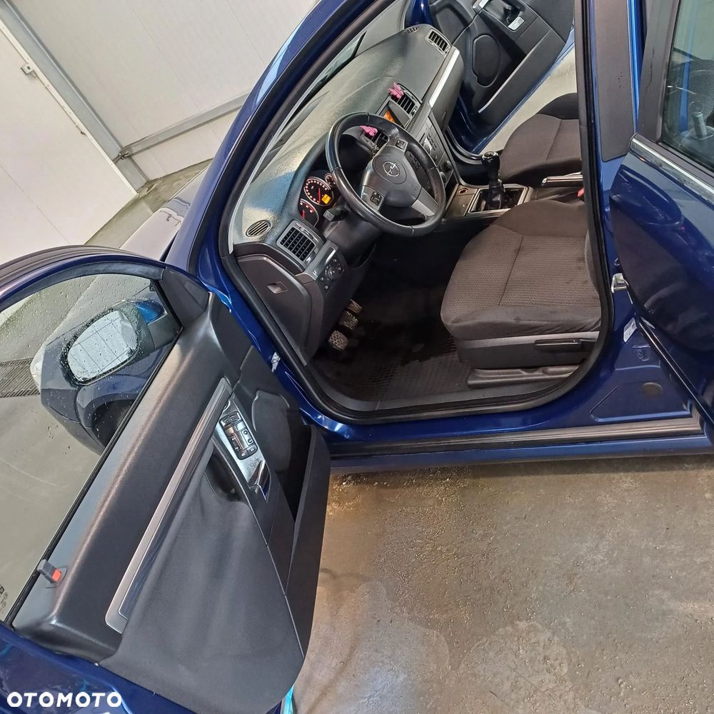 Opel Vectra - 4