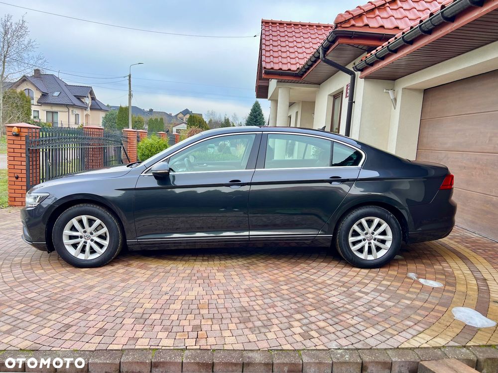 Volkswagen Passat 2.0 TDI EVO Business - 24