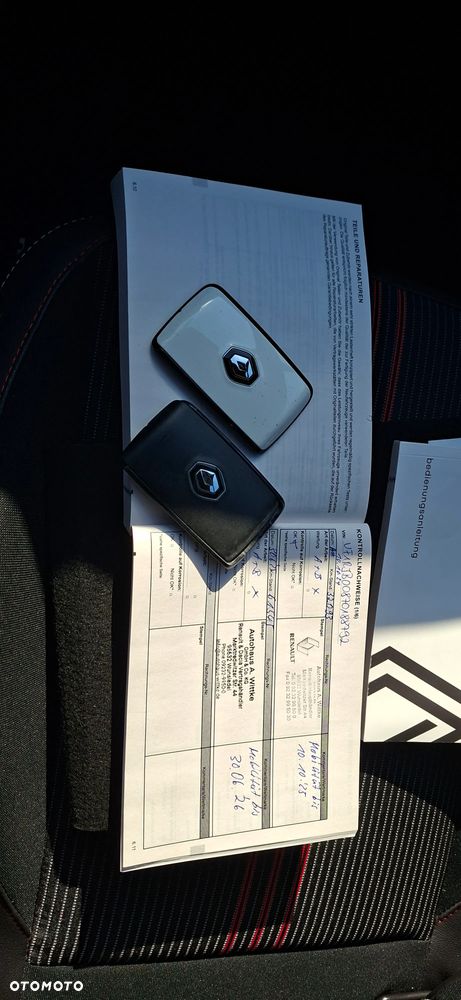 Renault Captur TCe 140 GPF R.S LINE - 31