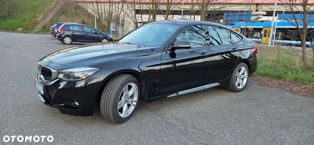 BMW 3GT 320i M Sport - 23