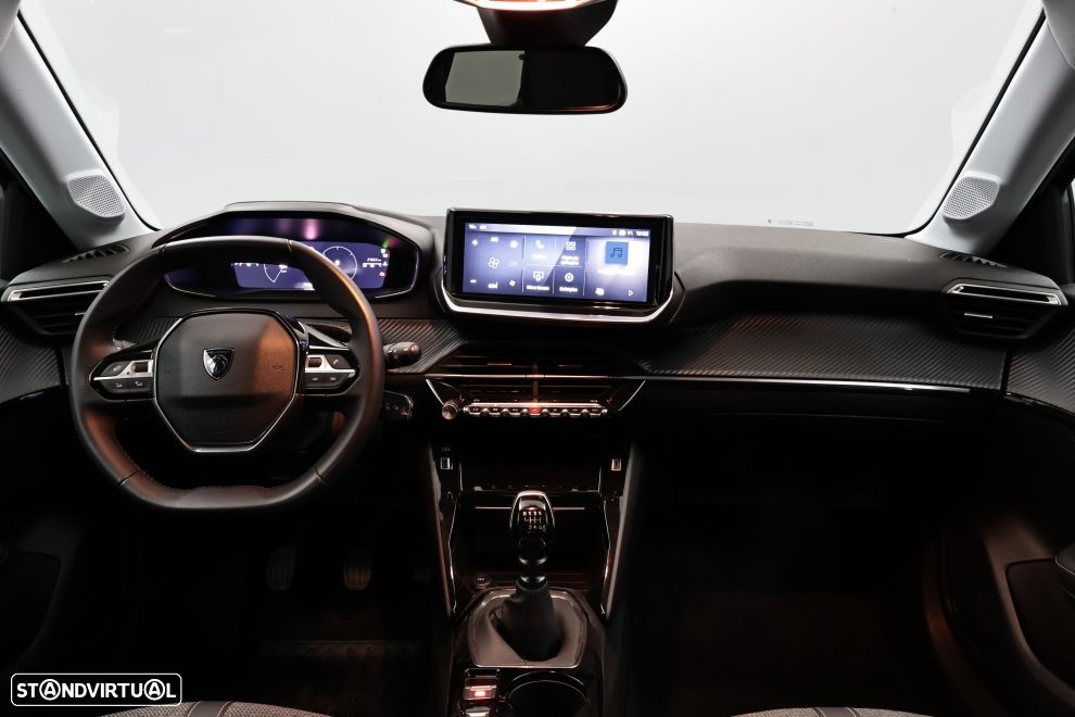 Peugeot 208 1.2 PureTech Allure - 18