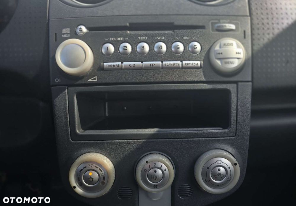 Mitsubishi Colt - 14