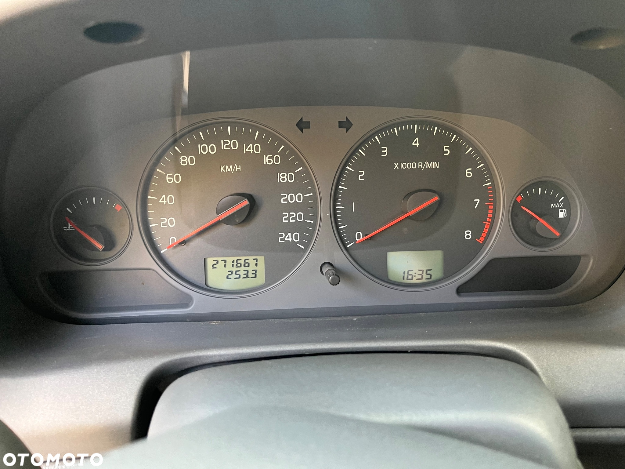 Volvo V40 1.8 Edition - 10