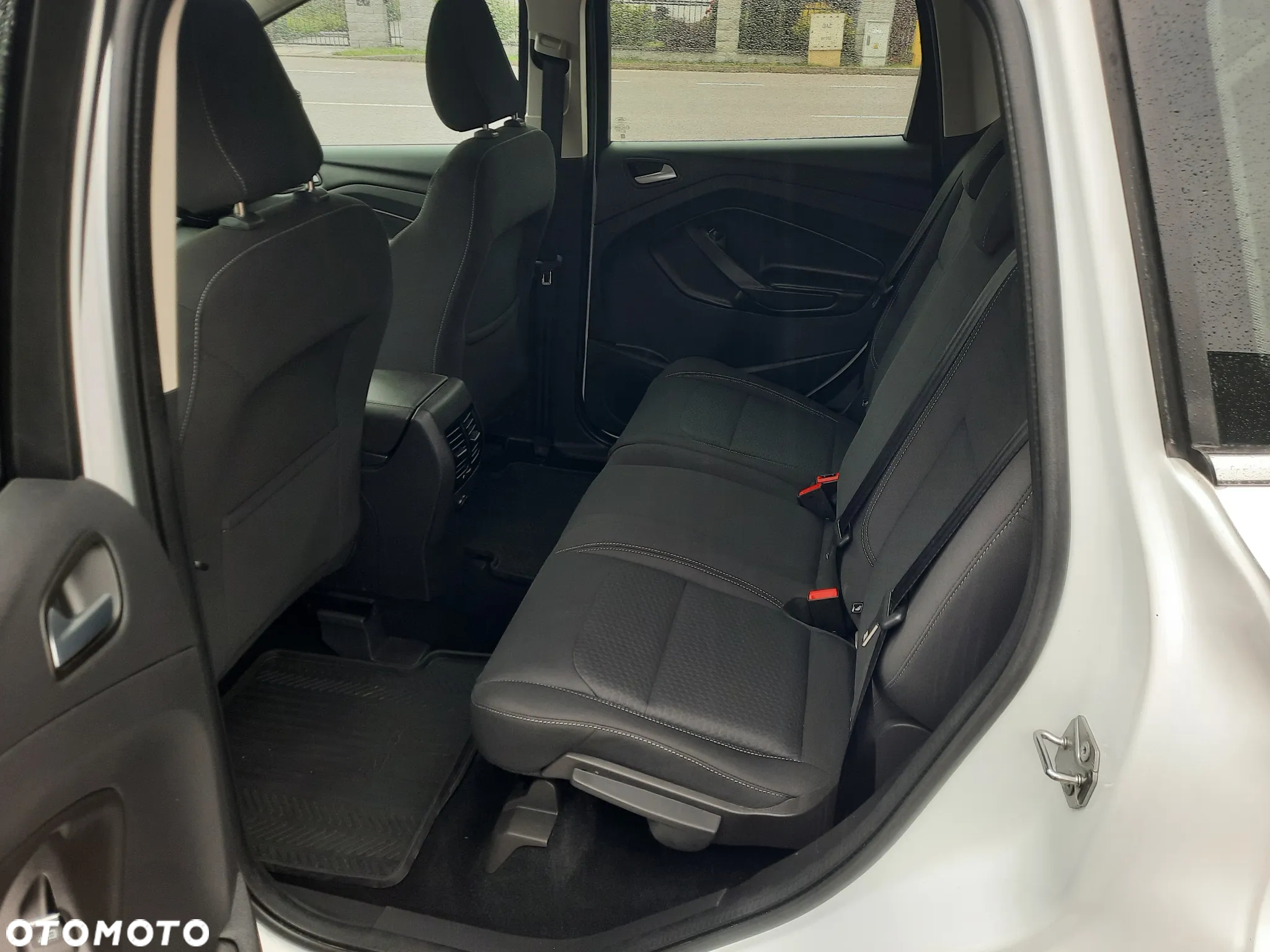 Ford Kuga 2.0 TDCi AWD Edition - 19