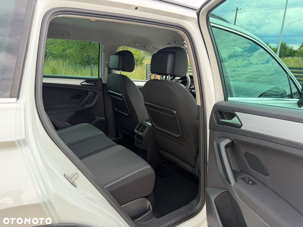 Volkswagen Tiguan 1.6 TDI SCR Comfortline - 19