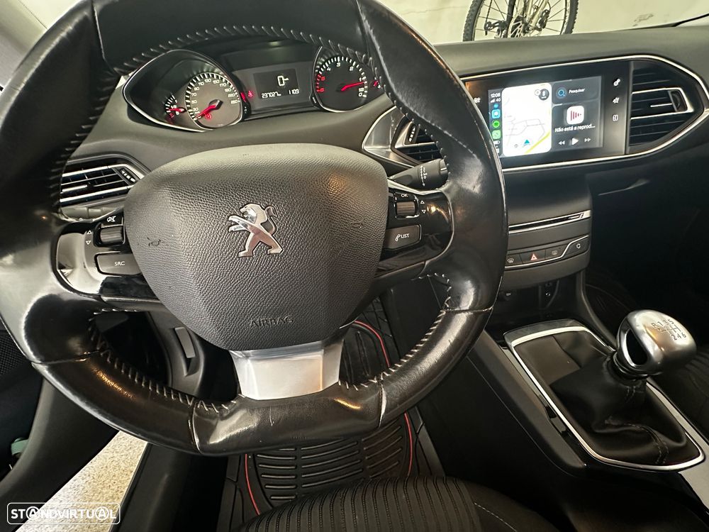 Peugeot 308 SW 1.6 BlueHDi Allure - 22