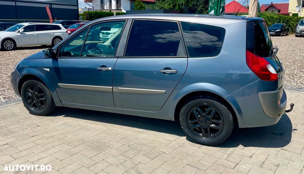 Renault Scenic 1.5 dCi Dynamique - 4
