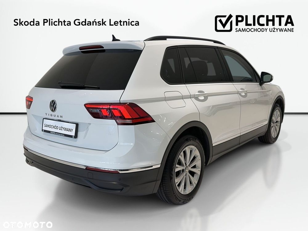 Volkswagen Tiguan - 6