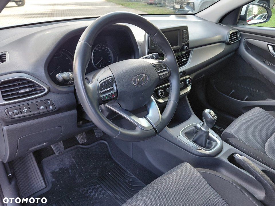 Hyundai i30 - 11