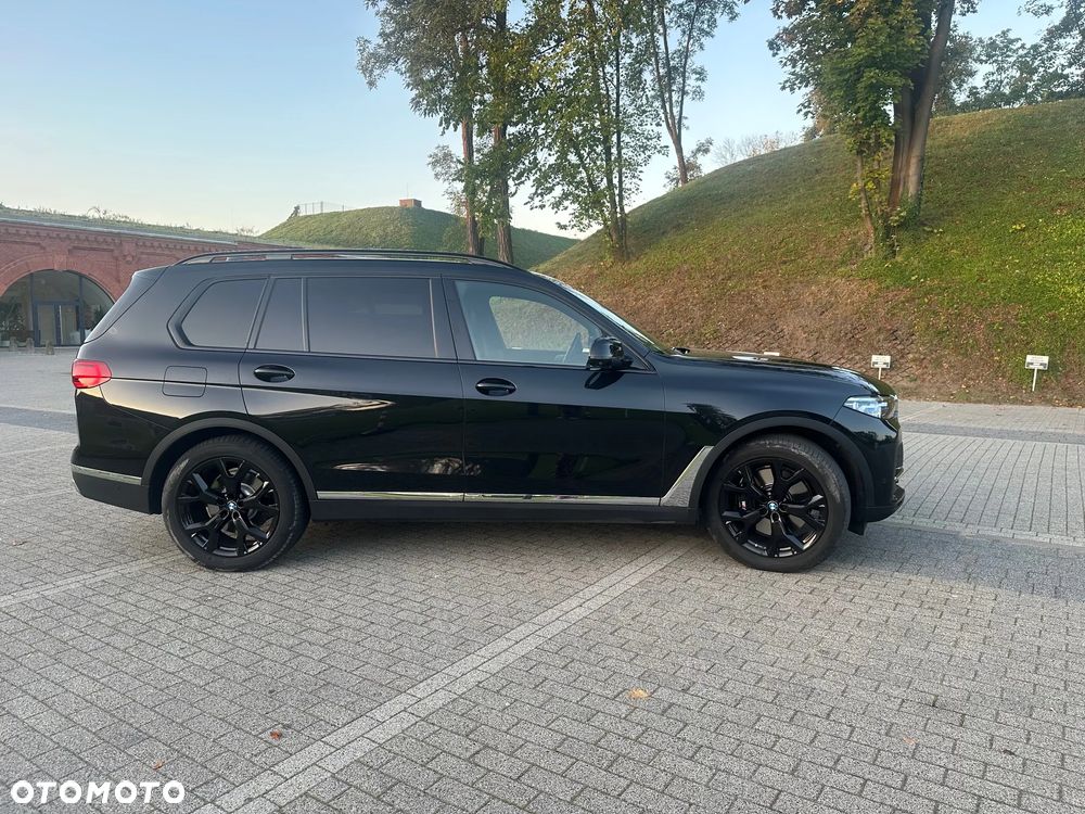 BMW X7 xDrive40i - 2