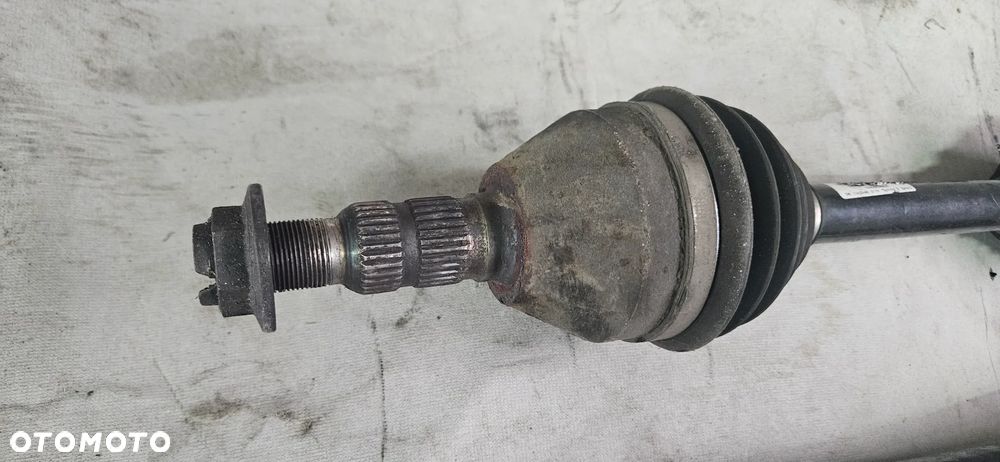 Półoś prawa przód przednia Opel Insignia A Zafira C 2,0 CDTI 13219092 - 2