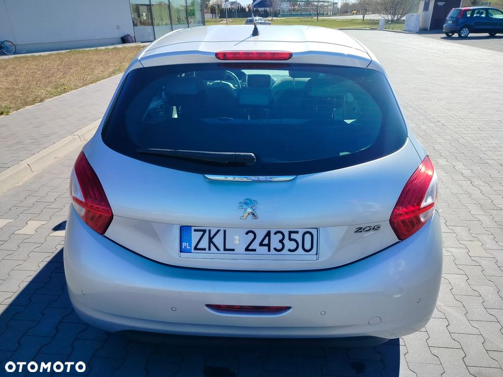 Peugeot 208 1.6 VTi Allure - 11