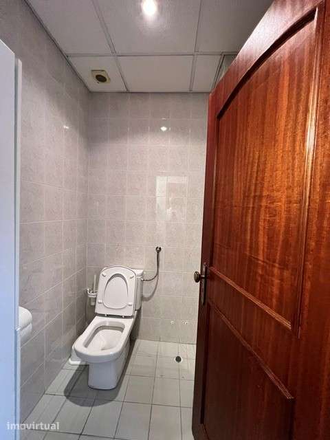 Escritório com 55 m2 em Parede (Concelho de Cascais), pronto a usar - Grande imagem: 5/9