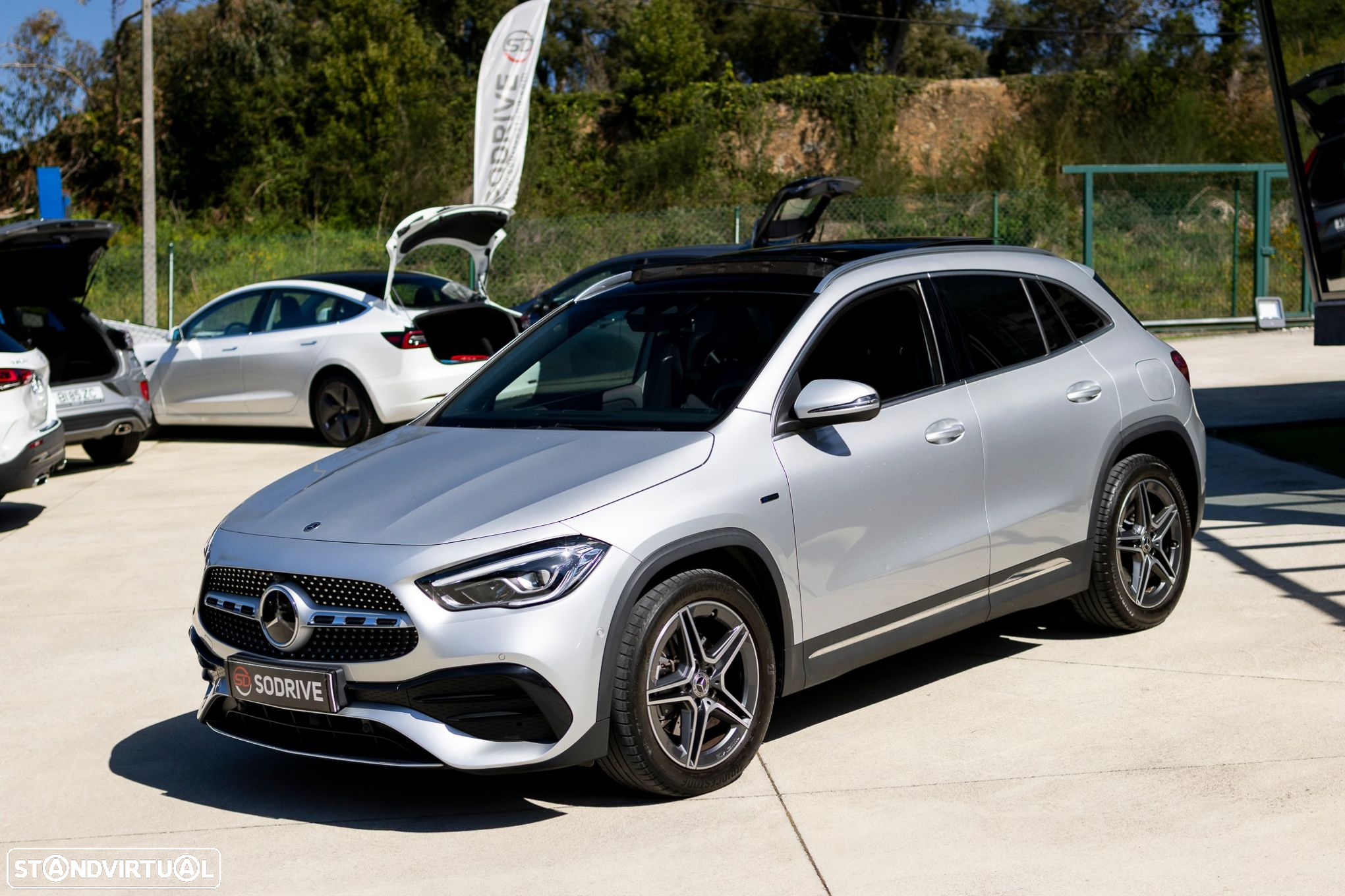 Mercedes-Benz GLA 250 e AMG Line - 4