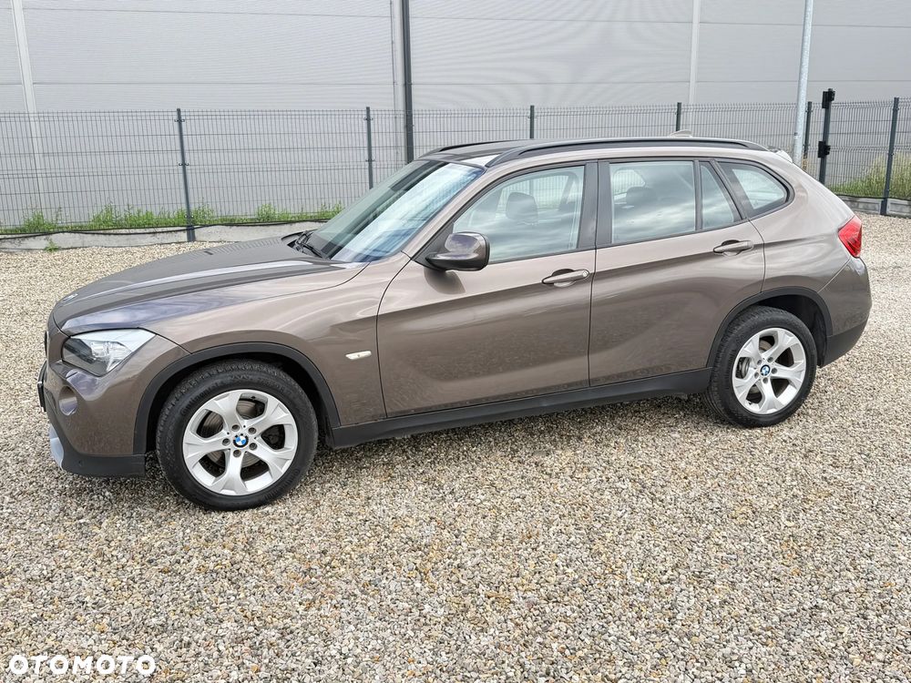 BMW X1 xDrive20d - 10