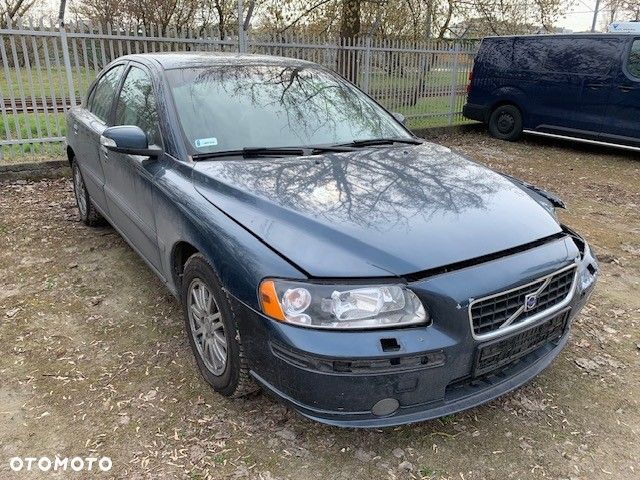 Volvo S60 2.4 Momentum - 5