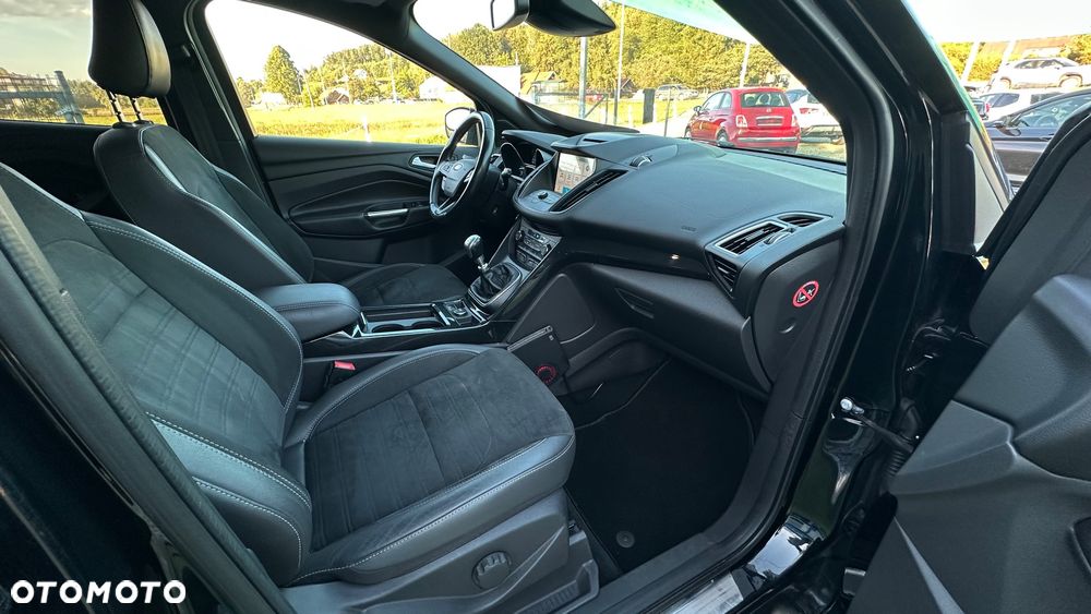 Ford Kuga 2.0 TDCi 4x4 ST-Line - 18