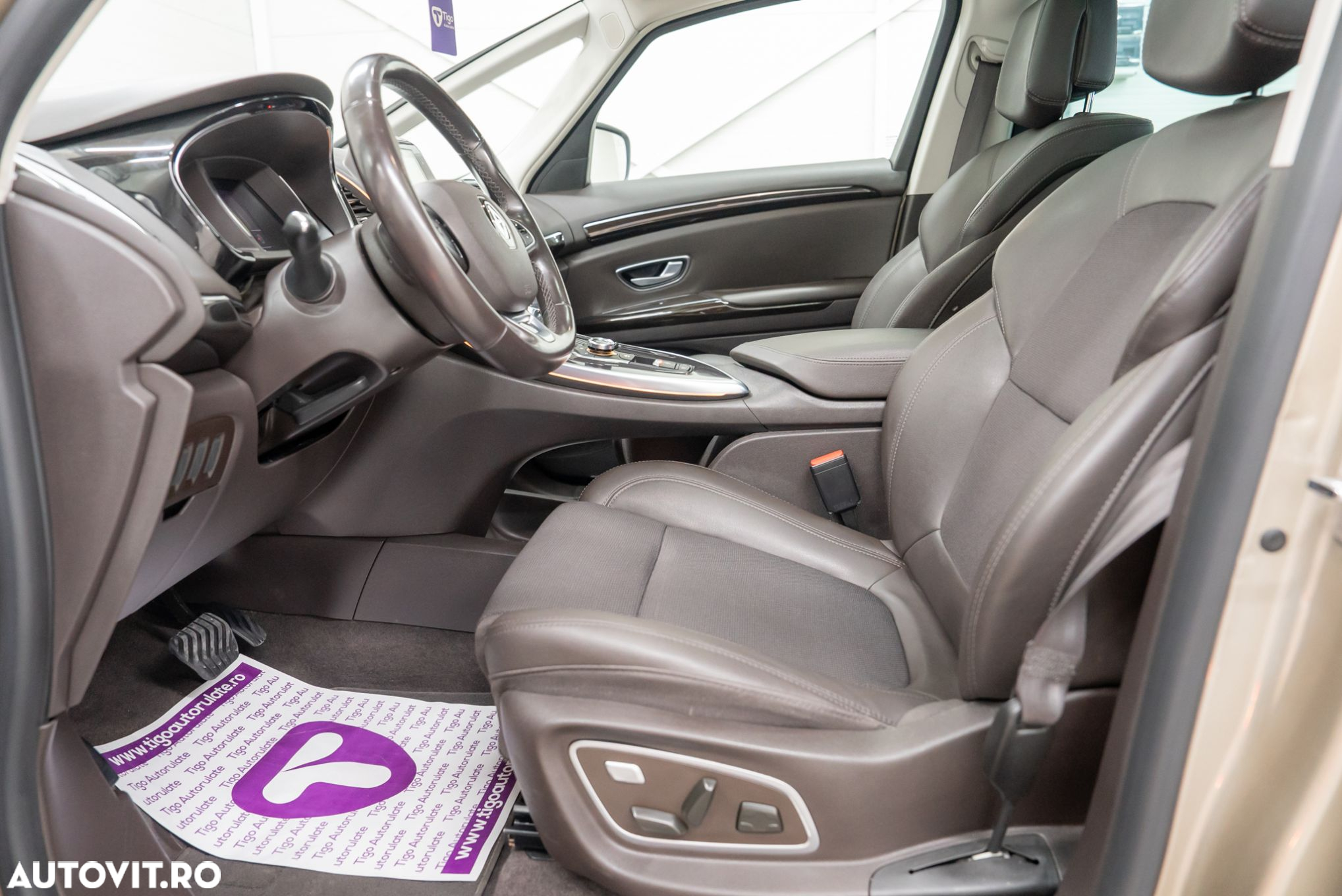 Renault Espace - 8
