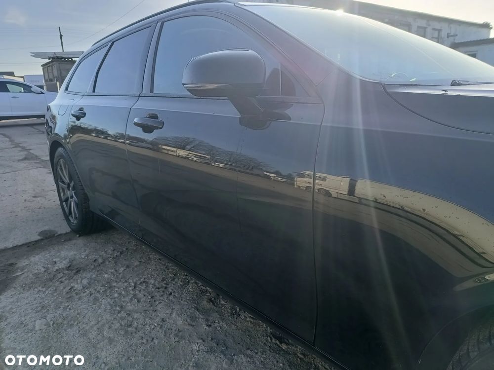Volvo V90 - 19