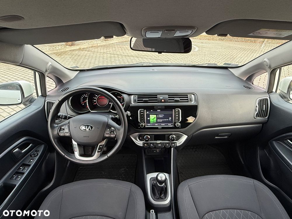 Kia Rio 1.2 Business Line - 6