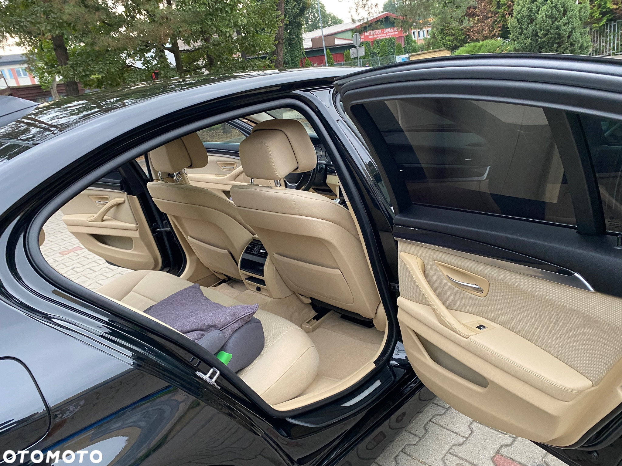 BMW Seria 5 - 12