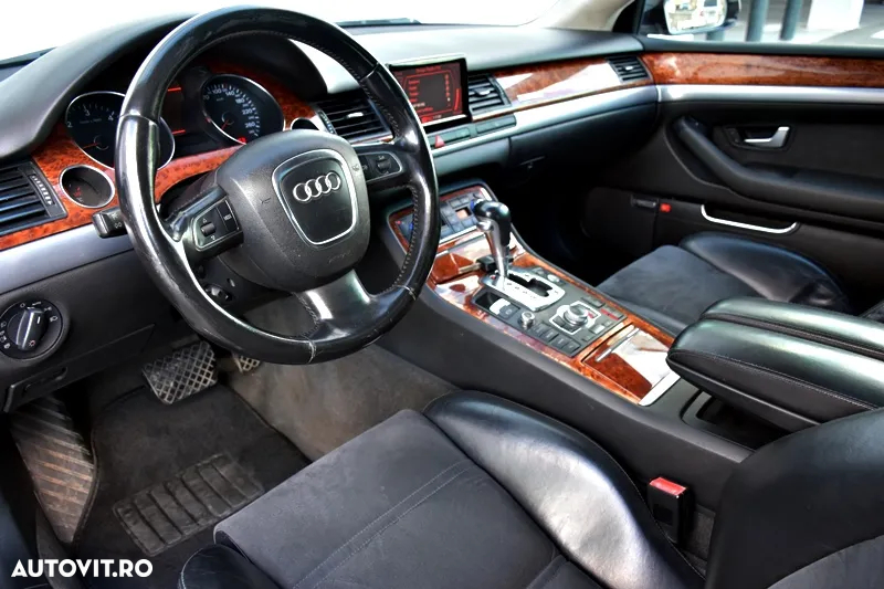 Audi A8 3.0 TDI DPF quattro - 13