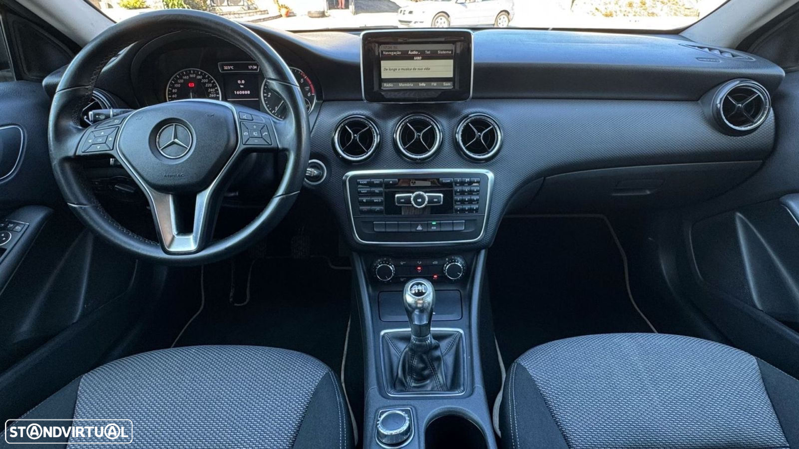 Mercedes-Benz A 180 CDI (BlueEFFICIENCY) - 11