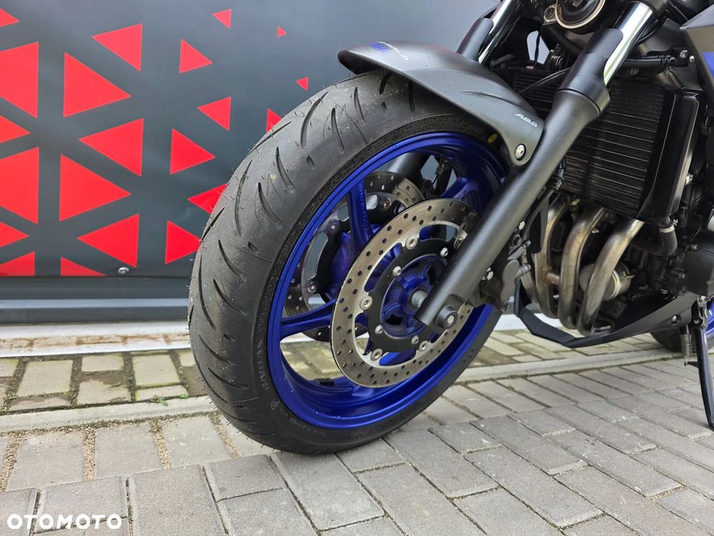 Yamaha XJ - 11