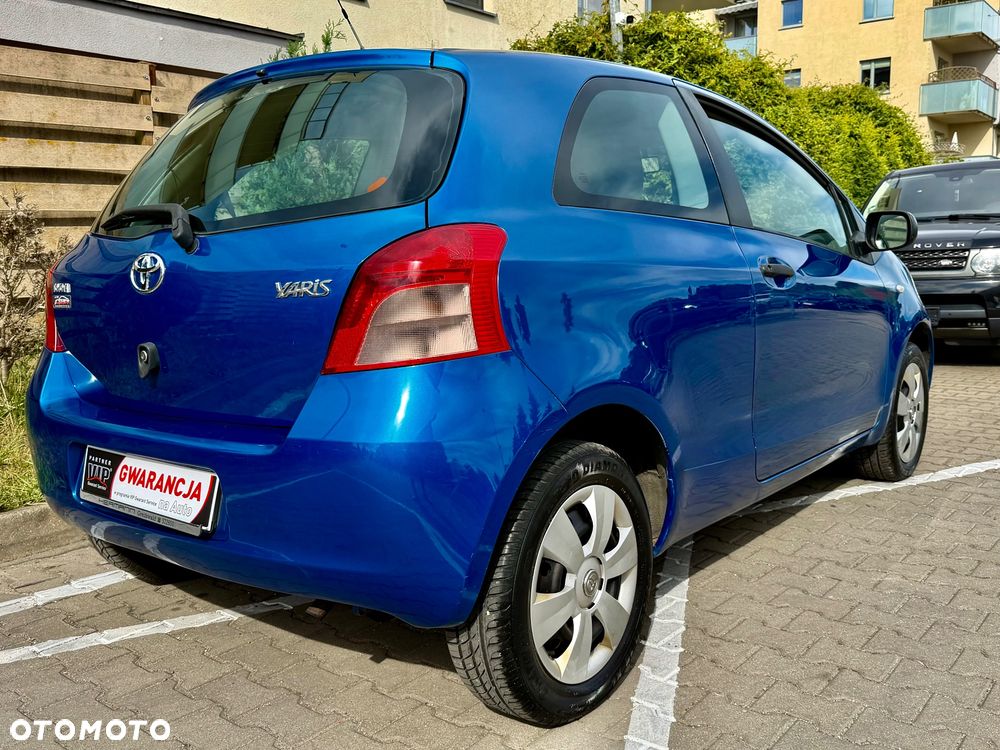 Toyota Yaris 1.0 Terra A/C - 3